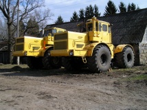 Traktorid K-701
